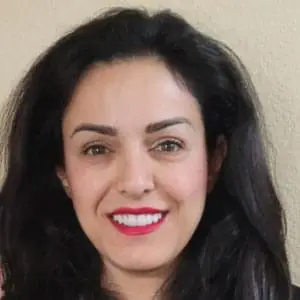 Photo shared alongside a seller-published BackBiome testimonial
